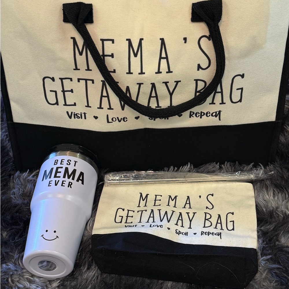 Mema's Getaway Bag - Black and White Tote - Picture 2 of 2